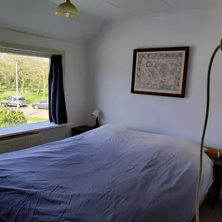 Huize Weltevree アパート アーネム