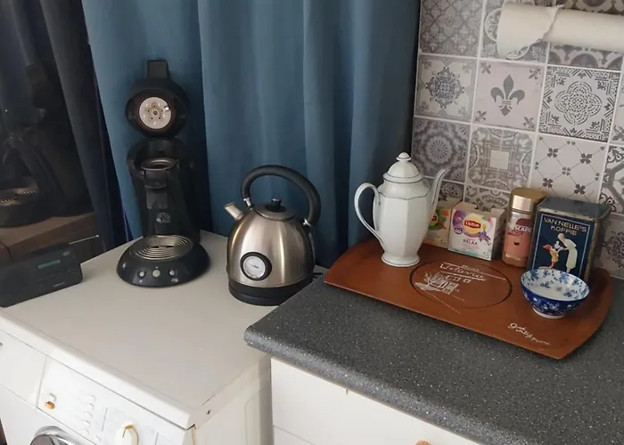 Huize Weltevree 公寓 *